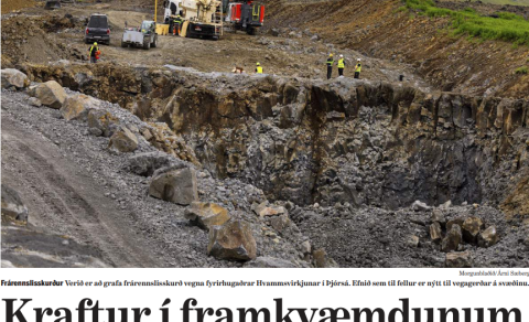 ER RÉTTARRÍKIÐ AÐ BROTNA NIÐUR?