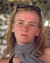 BEINUM SJÓNUM OKKAR AÐ PALESTÍNU Í MINNINGU RACHELAR COREY