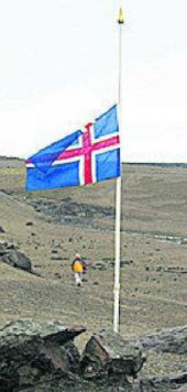 AÐ ÞORA AÐ VERJA MÁLSTAÐ