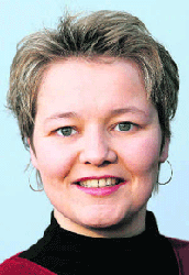 HIÐ HUGLÆGA OG MENNINGARLEGA Í TILVERUNNI