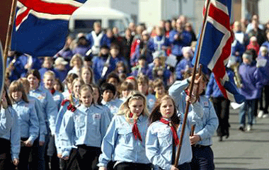 ÍSLAND ER HÁLENDI HUGANS!