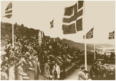 FULLVELDIÐ, LÝÐRÆÐIÐ OG FRELSIÐ