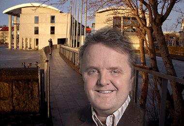 ODDVITI VG: HLUSTUM Á LÆGSTU RADDIRNAR