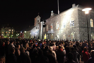 STILLING LÖGREGLUNNUR ER STYRKUR HENNAR