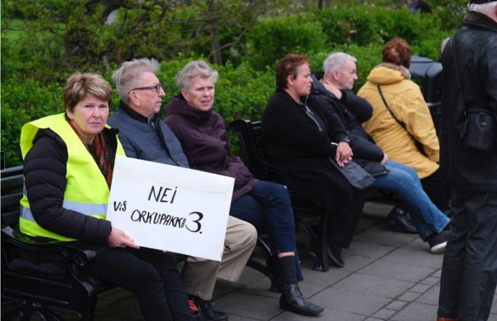 SJÁUMST Á AUSTURVELLI KLUKKAN TVÖ Á LAUGARDAG