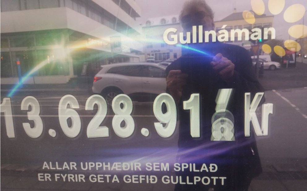 GULLNÁMA HÍ OPNUÐ Á NÝ OG RAUÐI KROSSINN EFLIR GÓÐGERÐARSTARF