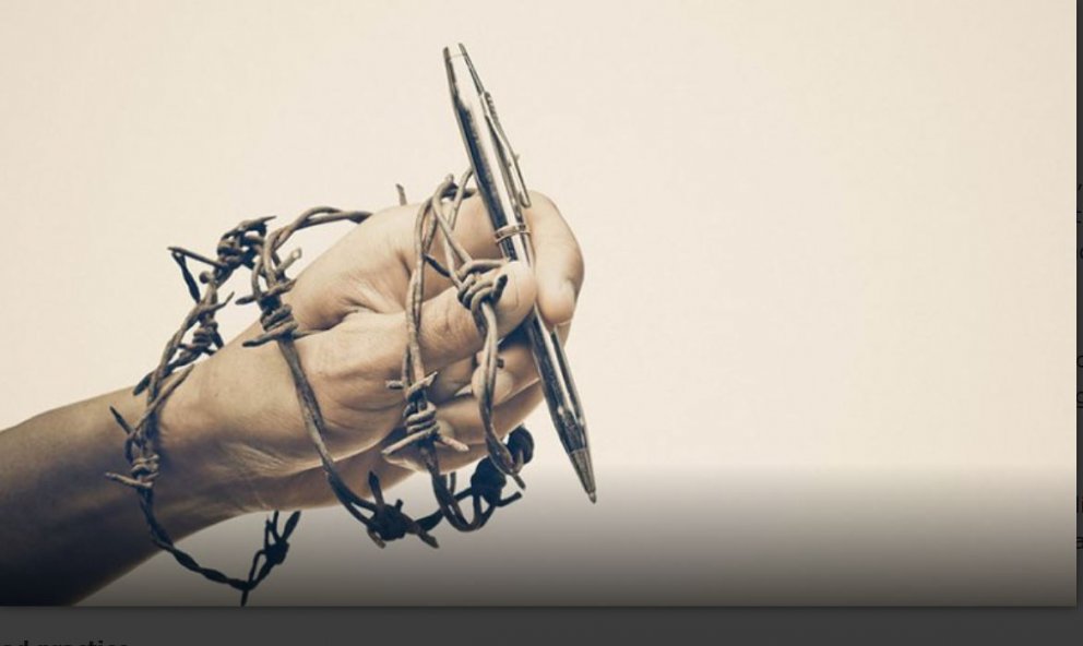 SNÚAST ÞARF FRÉTTAFRESLI TIL VARNAR