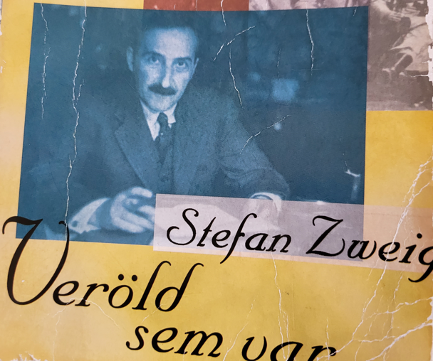 LYGAR ERU HERGÖGN Í STRÍÐI