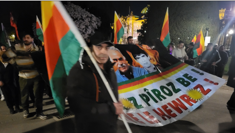 NEVROZ: BARÁTTUANDI OG FÖGNUÐUR YFIR VORKOMUNNI