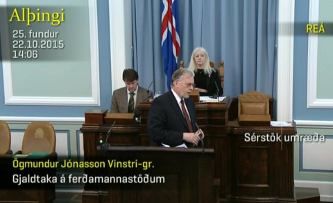 Gjaldtaka af ferðamönnum - alþ 2015