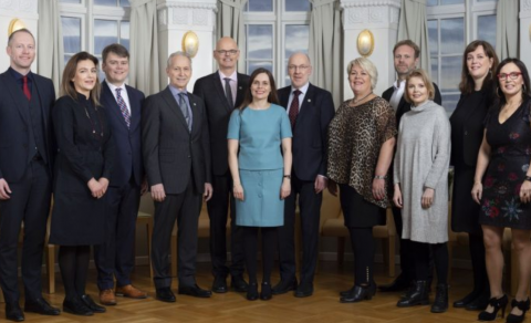 VG GETUR EKKI LEYFT SÉR AÐ LEYFA HERNUM AÐ SNÚA TIL BAKA!