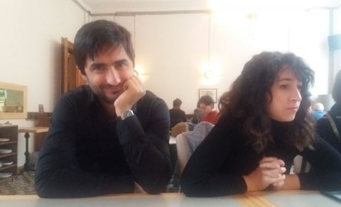 Á FRÉTTAMANNAFUNDI Í ISTANBÚL EFTIR FUND MEÐ LÖGMÖNNUM ÖCALANS