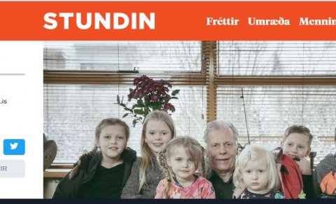 Í GÓÐUM FÉLAGSSKAP Í SUMARBYRJUN