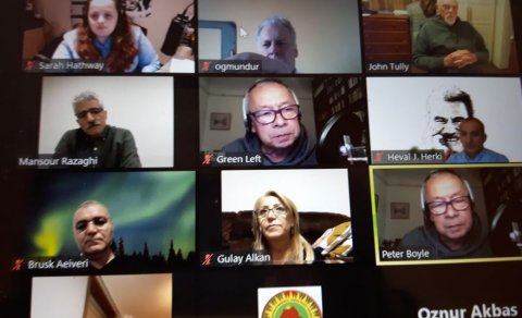 HRYÐJUVERKAMAÐUR MEÐ HRYÐJUVERKAMÖNNUM Í SIDNEY Í ÁSTRALÍU