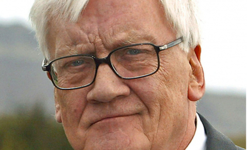 ÓLAFUR ÓLAFSSON LANDLÆKNIR KVADDUR