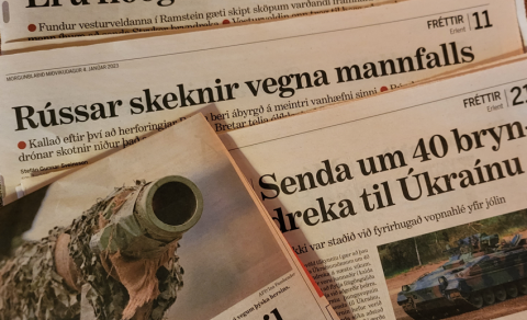BJÖRN EÐA STEFÁN?